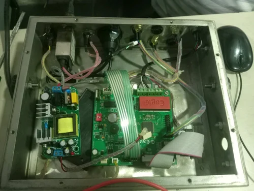 Weighing controller PCB repair at E-Scedar